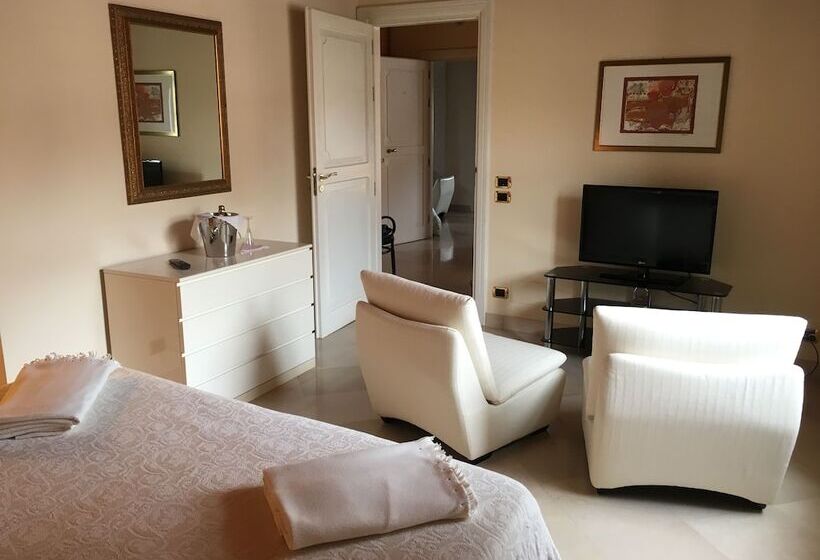 חדר סטנדרט לארבעה, Palazzo Sottile Meninni   Classics Experience