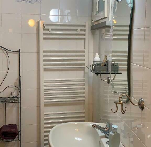 غرفة قياسية, Villa Pille