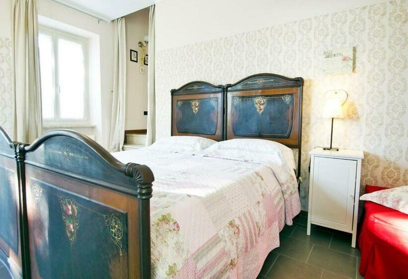 غرفة عائلية مطلّة علي الحديقة, Villa Pille