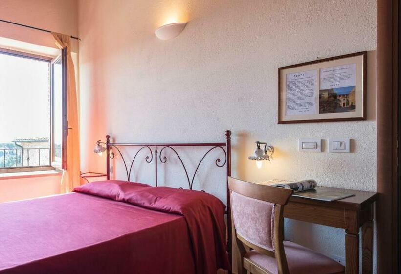 スタンダードルーム, Bed & Breakfast Suvereto