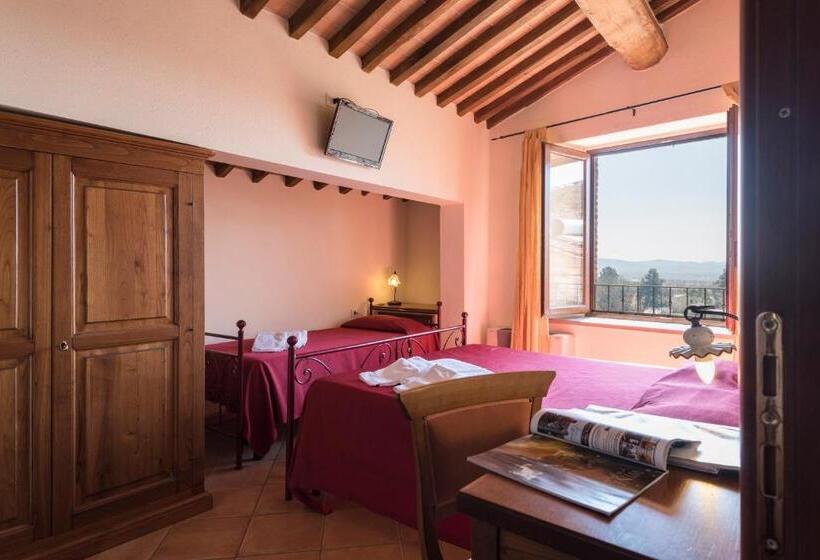 スタンダードトリプルルーム, Bed & Breakfast Suvereto