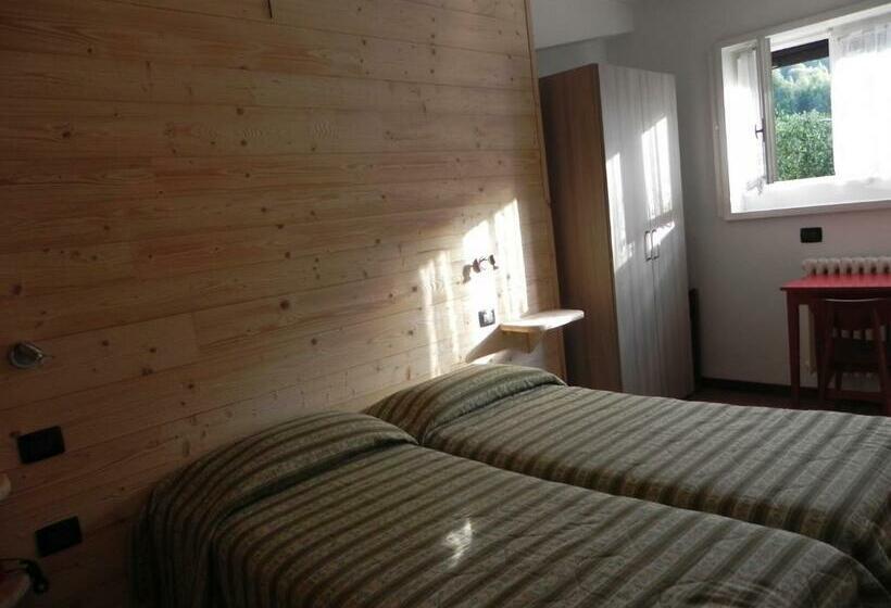 Номер Стандарт, Albergo Cioccarelli