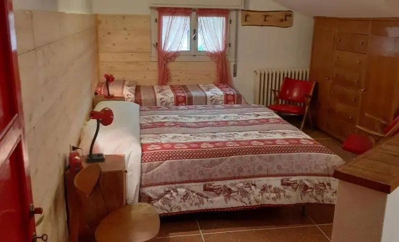 エコノミー4人部屋, Albergo Cioccarelli