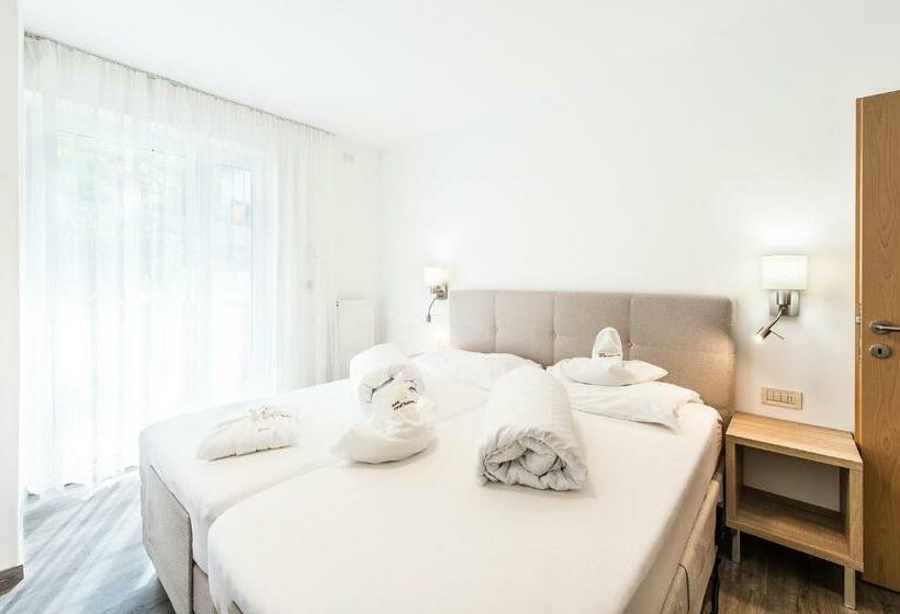 带1个卧室的带阳台的公寓, Appartements Graf Hartwig