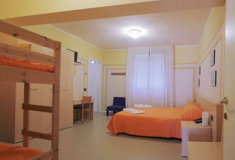 غرفة عائلية, Aquavite