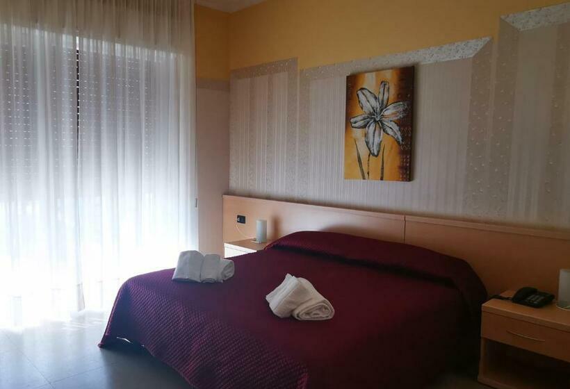 غرفة قياسية مطلّة علي البحيرة, Aquavite