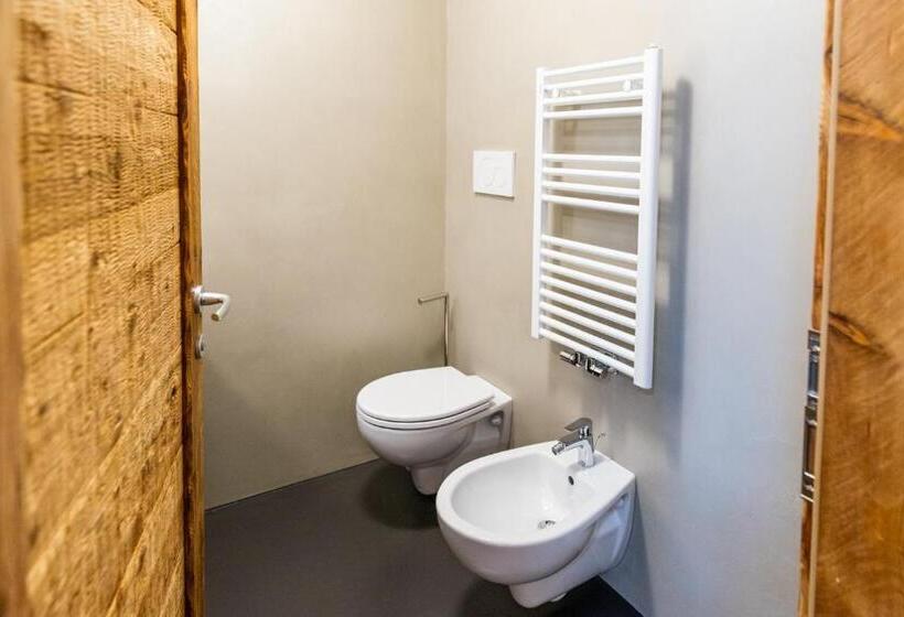 חדר סטנדרט לשלושה עם מרפסת, Arcangelo 3 Stelle Superior