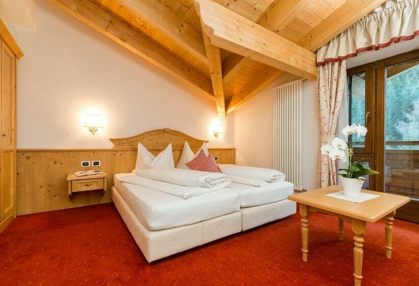 발코니 수피리어 룸, Bel Sit