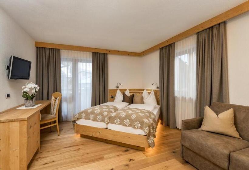 バルコニー付きデラックスルーム, Bel Sit