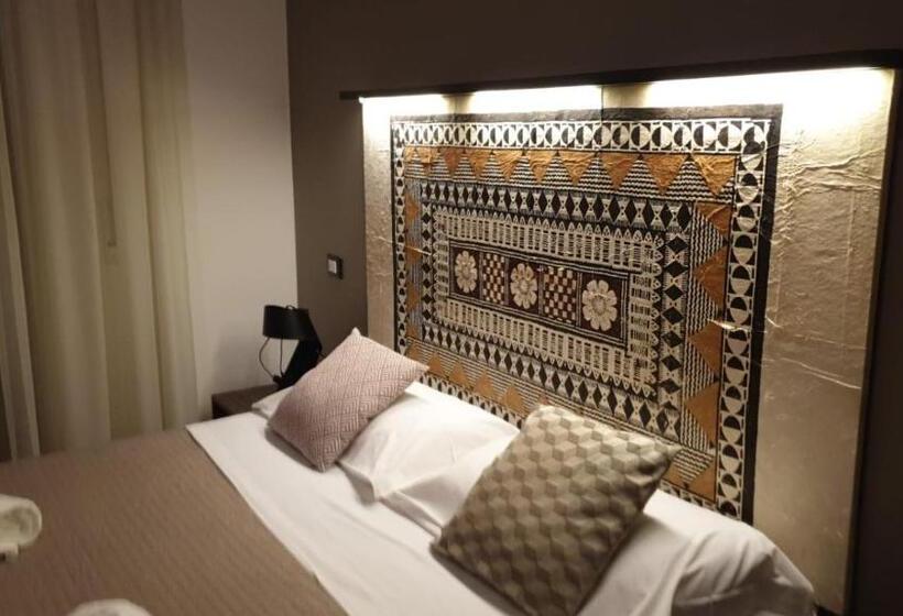 スーペリアールーム, Bianca Vela