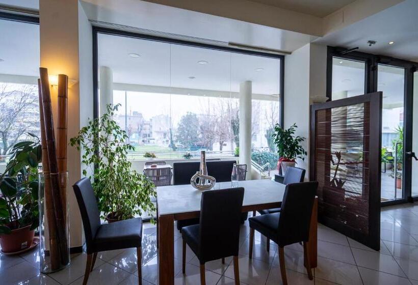 スーペリアールーム, Bianca Vela