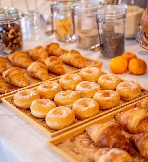 スーペリアールーム, Bianca Vela