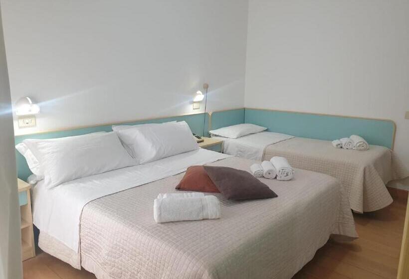 スタンダードトリプルルーム, Bianca Vela