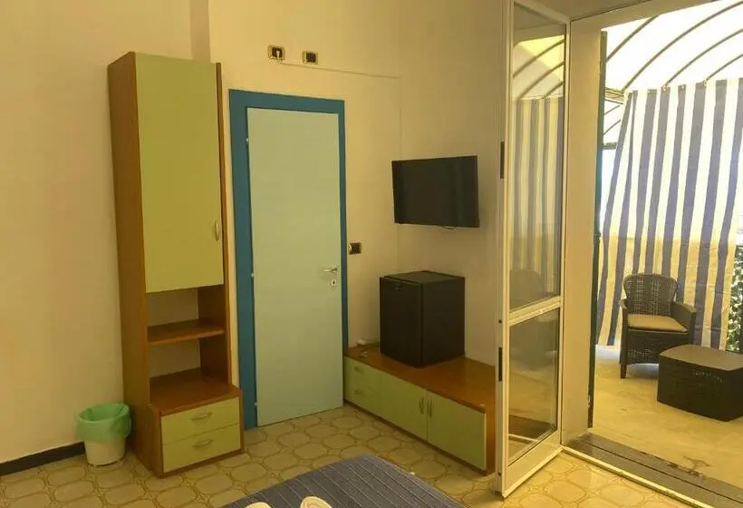 Standard-huone Parveke, Caravella