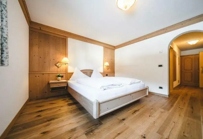 Standard-huone, Christoph