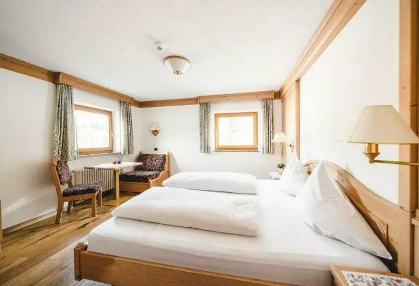 Standard-huone, Christoph