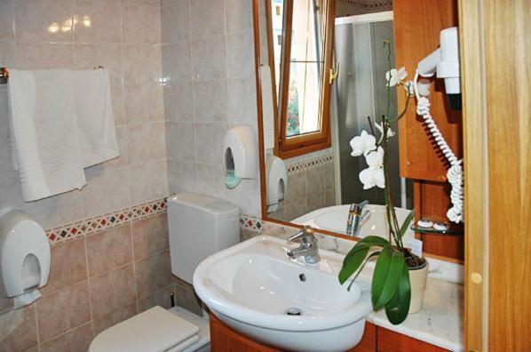 Семейный Номер, Columbus Dependance