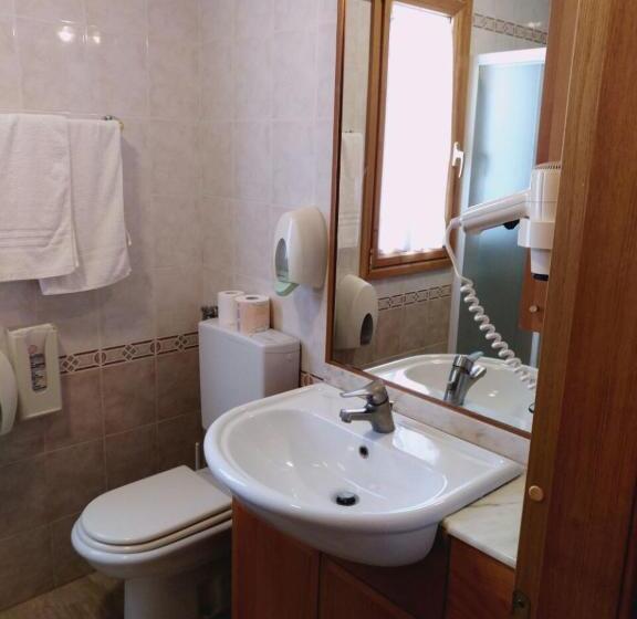 Семейный Номер, Columbus Dependance