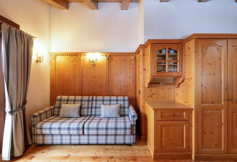 Полулюкс, Fiori Dolomites Experience