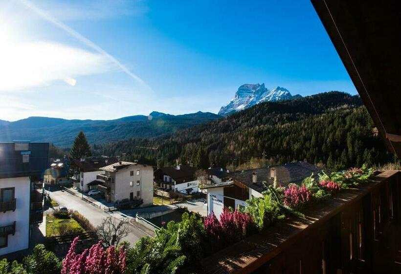 Полулюкс, Fiori Dolomites Experience