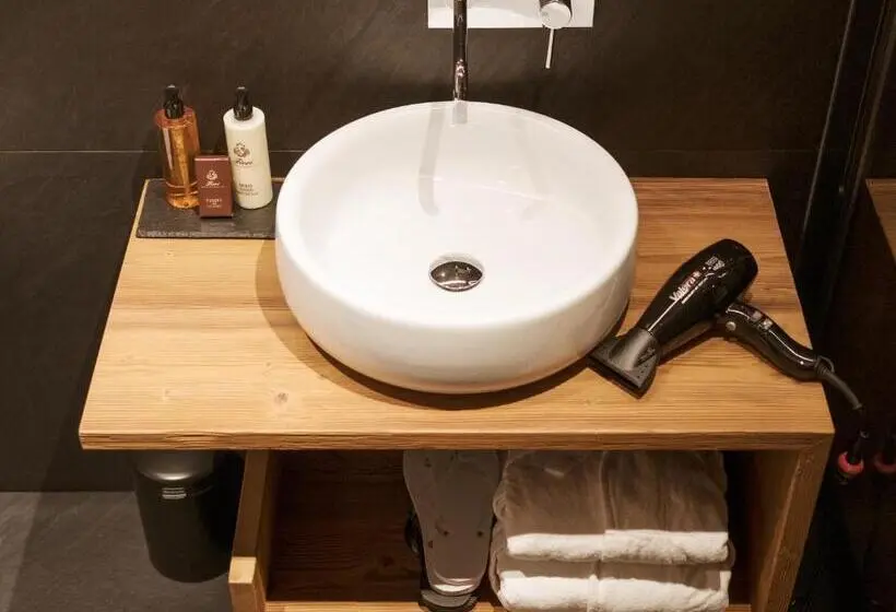 テラス付きデラックスルーム, Fiori Dolomites Experience