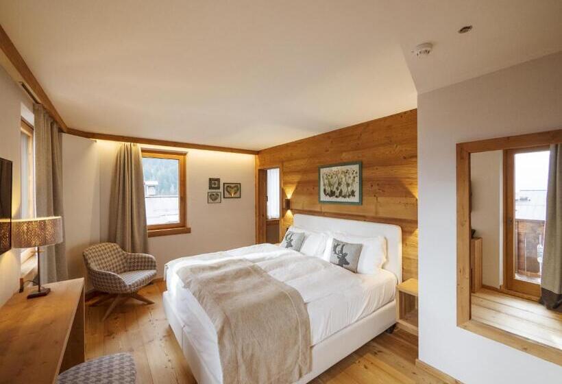 Номер Superior с Террасой, Fiori Dolomites Experience