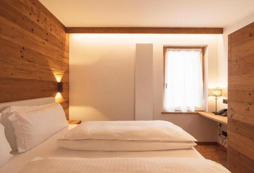 Люкс с Террасой, Fiori Dolomites Experience