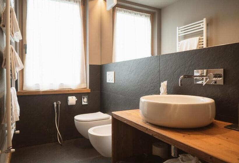 Люкс с гидромассажем, Fiori Dolomites Experience