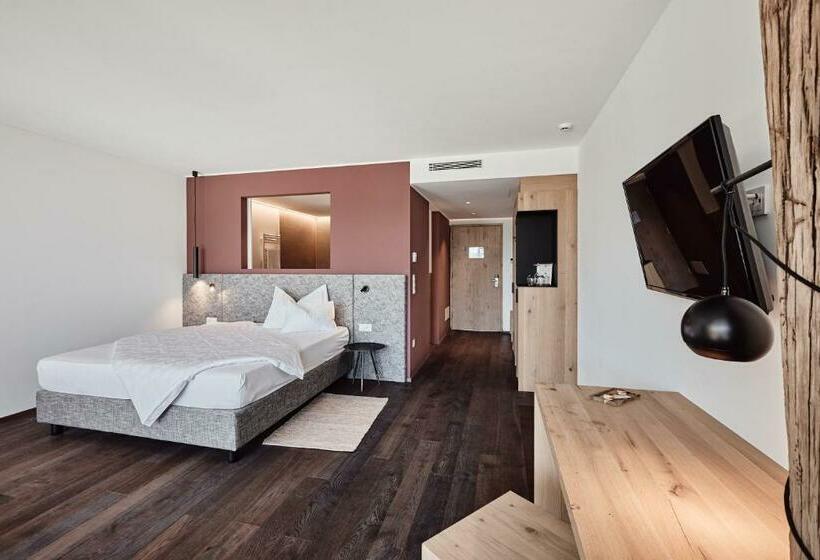 テラス付スイート, Haller Suites & Restaurant