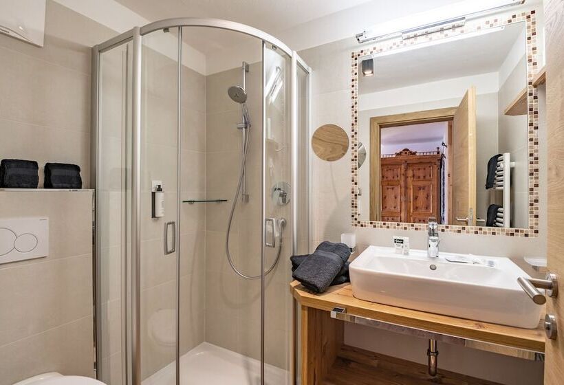 Номер Стандарт, Jägerheim 3s