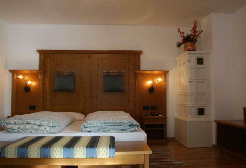 Полулюкс, La Baita