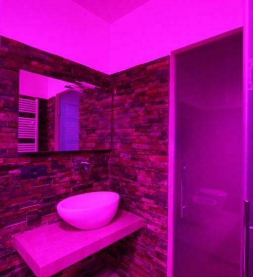 スイート, La Gritta Srl