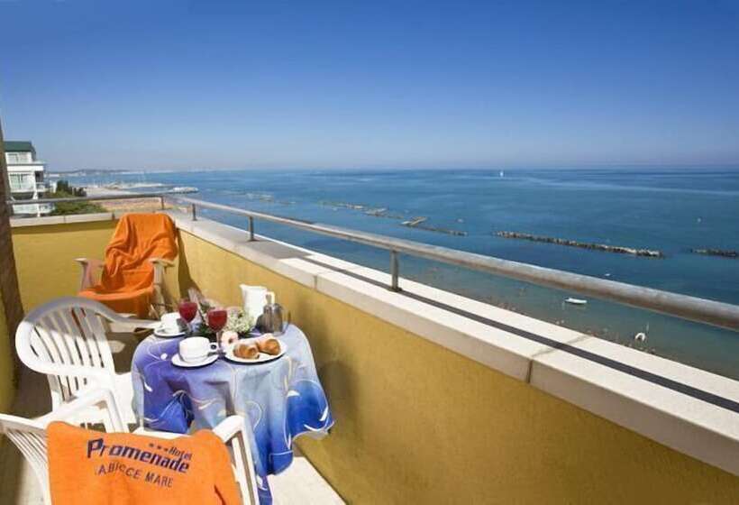 オーシャンビュースタンダードルーム, Promenade