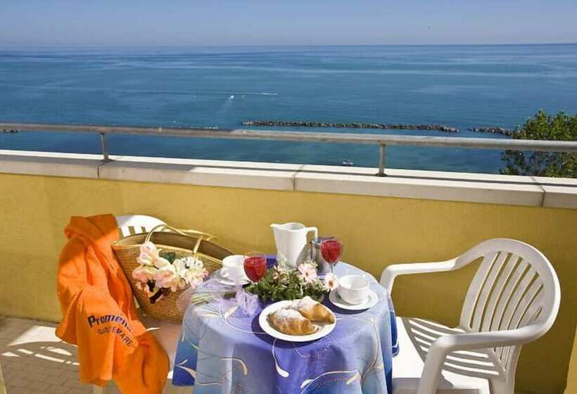 オーシャンビュースタンダードルーム, Promenade