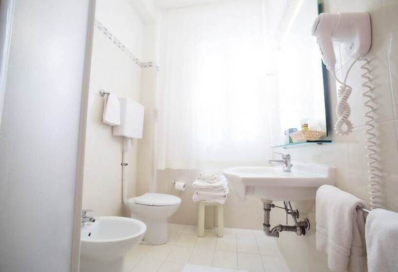 Номер Стандарт с Балконом, Rosmarina