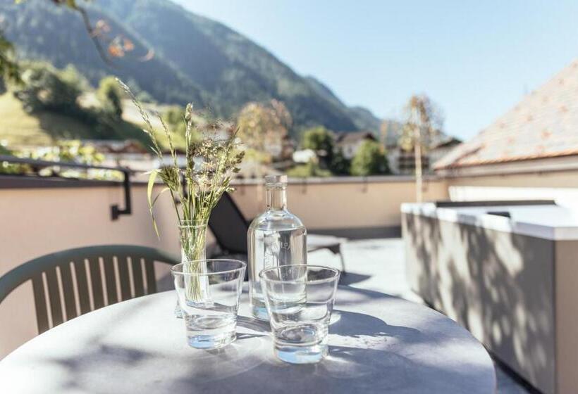 Люкс Повышенной Комфортности, Tirolerhof
