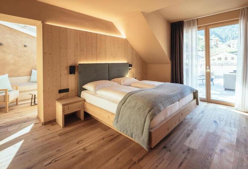 豪华套房, Tirolerhof