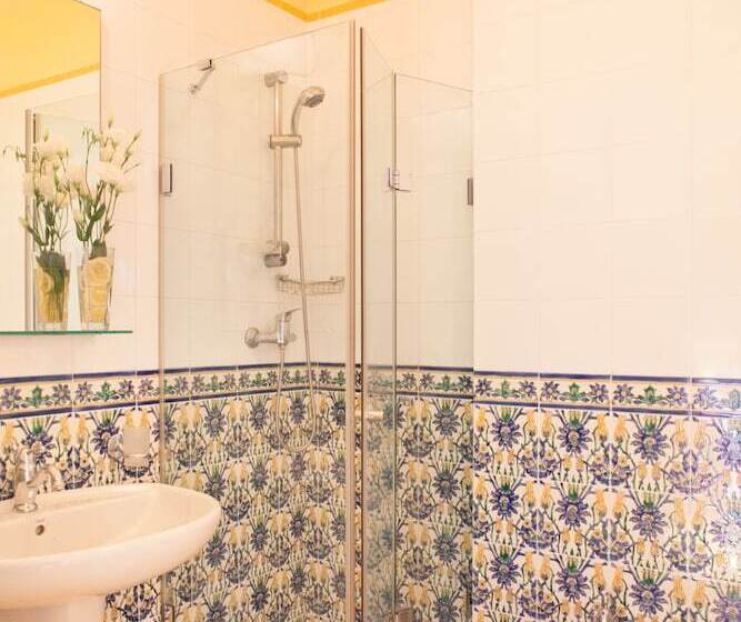 غرفة قياسية مطلة على الجبل, Torre Bennistra