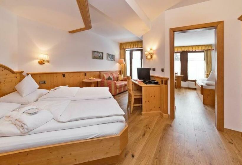 주니어 스위트, Villa Monica