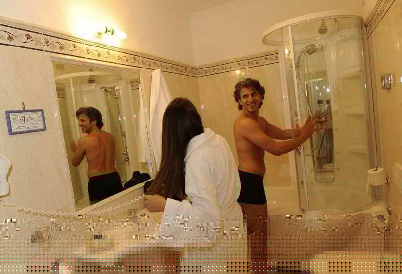 חדר משפחתי, Vioz