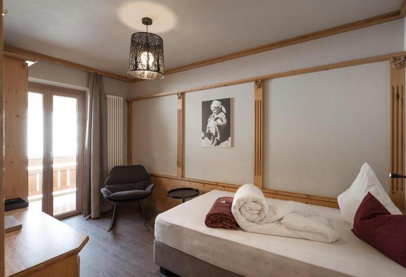 带阳台的标准单人间, Viertler