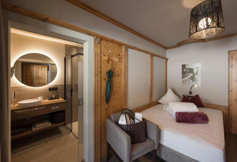 带阳台的标准单人间, Viertler