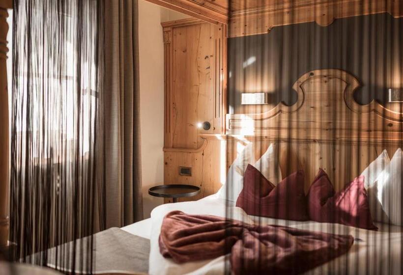 带阳台套房, Viertler