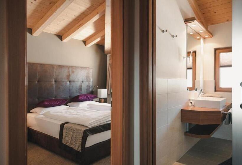 Comfort suite with balcony, Viertler