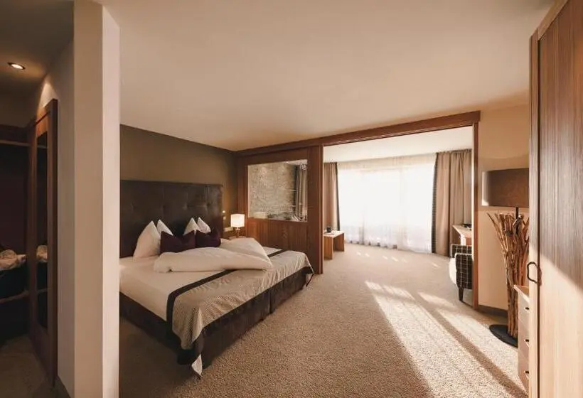 Deluxe-huone Parveke, Viertler