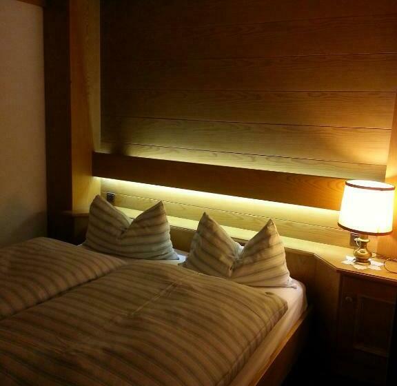 סוויטה עם מרפסת, Post Hotel Moena