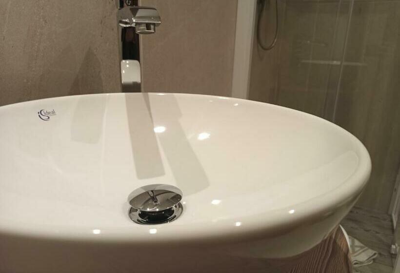 סוויטה עם מרפסת, Post Hotel Moena