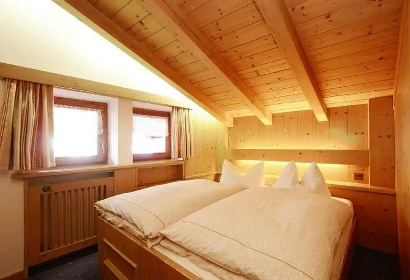 バルコニー付スイート, Post Hotel Moena