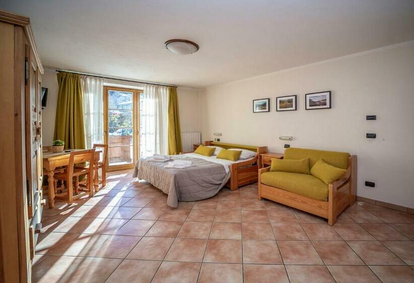 스탠다드 스튜디오, Residence Cascina Genzianella