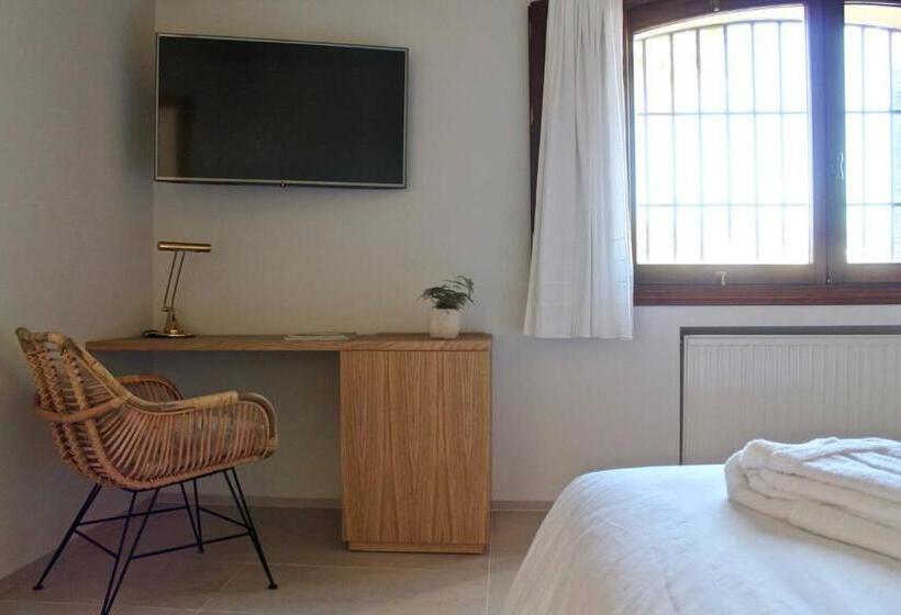 اتاق سوپریور چهار تخته, Casa Tess Boutique